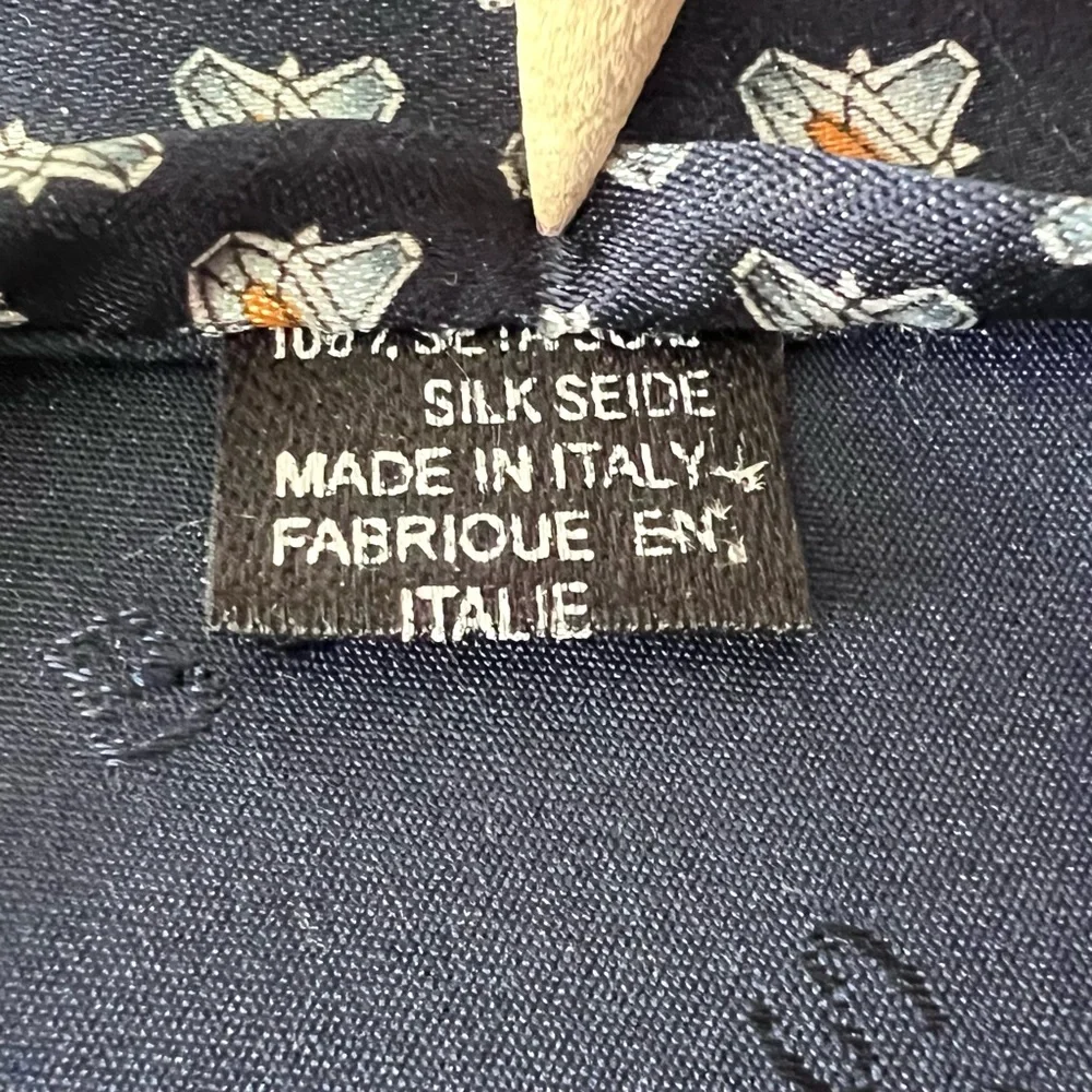 HUGO BOSS Men's 100% Silk Necktie - Navy Blue Silk Tie